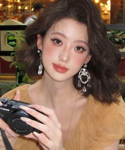 Diamond-Studded Water Drop Tassel Earrings - Elegant High-End Fashion Accessories for Socialite Style