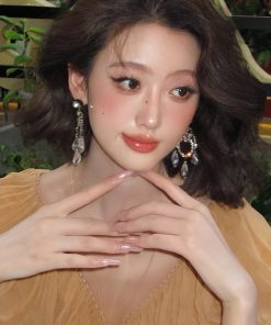 Diamond-Studded Water Drop Tassel Earrings - Elegant High-End Fashion Accessories for Socialite Style