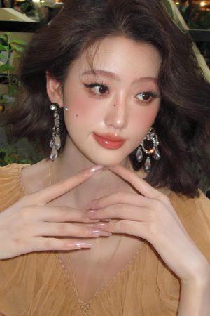 Diamond-Studded Water Drop Tassel Earrings - Elegant High-End Fashion Accessories for Socialite Style