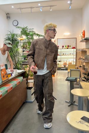 Distressed Motorcycle Leather Jacket for Men & Women - Vintage Short Design with Shoulder Pads & Stand Collar, Trendy Autumn Fashion