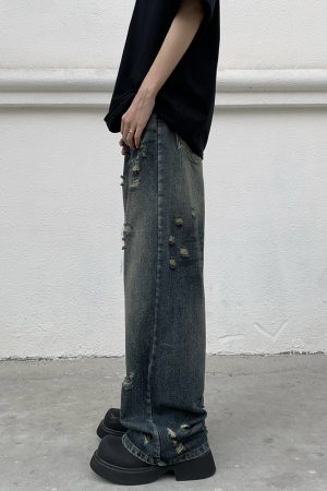 Distressed Vintage Loose Fit Jeans for Men and Women - Straight Leg Wasteland Style American Retro Pants