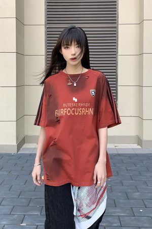 Distressed Vintage Loose Fit Short-Sleeve Unisex American T-Shirt - High Street Hip-Hop Style, Streetwear Essential