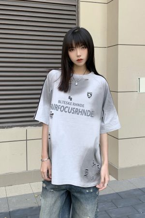 Distressed Vintage Loose Fit Short-Sleeve Unisex American T-Shirt - High Street Hip-Hop Style, Streetwear Essential