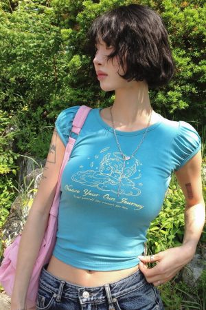Dopamine Blue Cupid Print T-Shirt for Women - American Casual Slim Fit Short Sleeve Top - Trendy 90s Style
