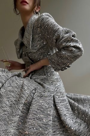 Dotted Stardust Elegant Heavy Beaded Flower Pleated Dress for High Fashion Events - Chic Small Gift Dress