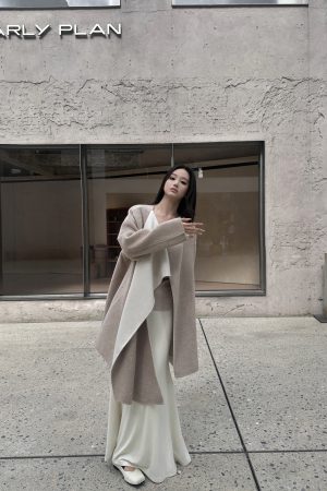 Double-Layer Fleece-Lined Flared Hem Skirt - High-End A-Line for Autumn Winter Fashion, Cozy Layered Style
