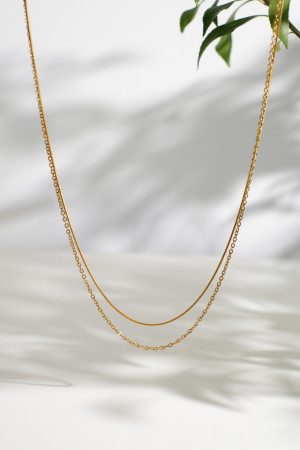 Double-Layer Minimalist Chain Necklace for Women - Ultra-Fine Metal Clavicle Layered Jewelry, Versatile European and American Style