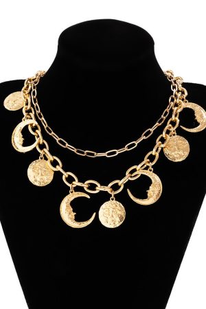 Double-Layer Vintage Crescent Pendant Necklace for Women, Personalized Chain with Relief Portrait & Tassel - European and American Style
