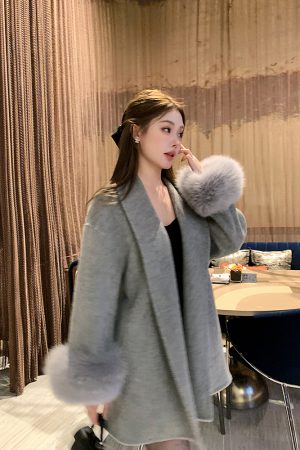 Double-Sided Cashmere Coat for Women with Detachable Fox Fur - High-End Winter Cape Wool Outerwear