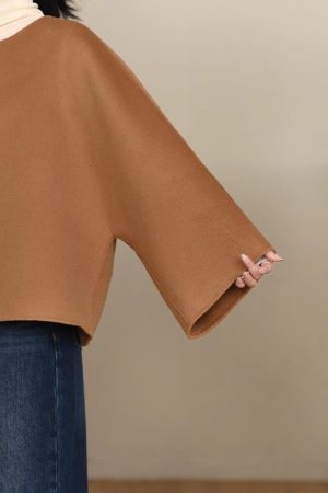 Double-Sided Cashmere Wool Short Coat, No-Button Design, Chic Short Silhouette, High-Quality Outerwear