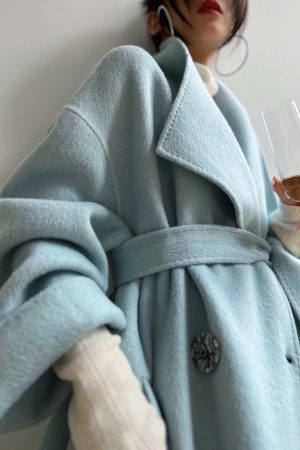 Double-Sided Wool Coat with Large Lapels - High-End Quality, Elegant Long Outerwear for Winter, Sea Salt Twilight Color, 90s Inspired Fashion