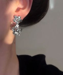 Double Silver Five-Pointed Star Metal Flower Earrings for Slim Face – High-End Women's Accessories, Trendy Fashion Jewelry