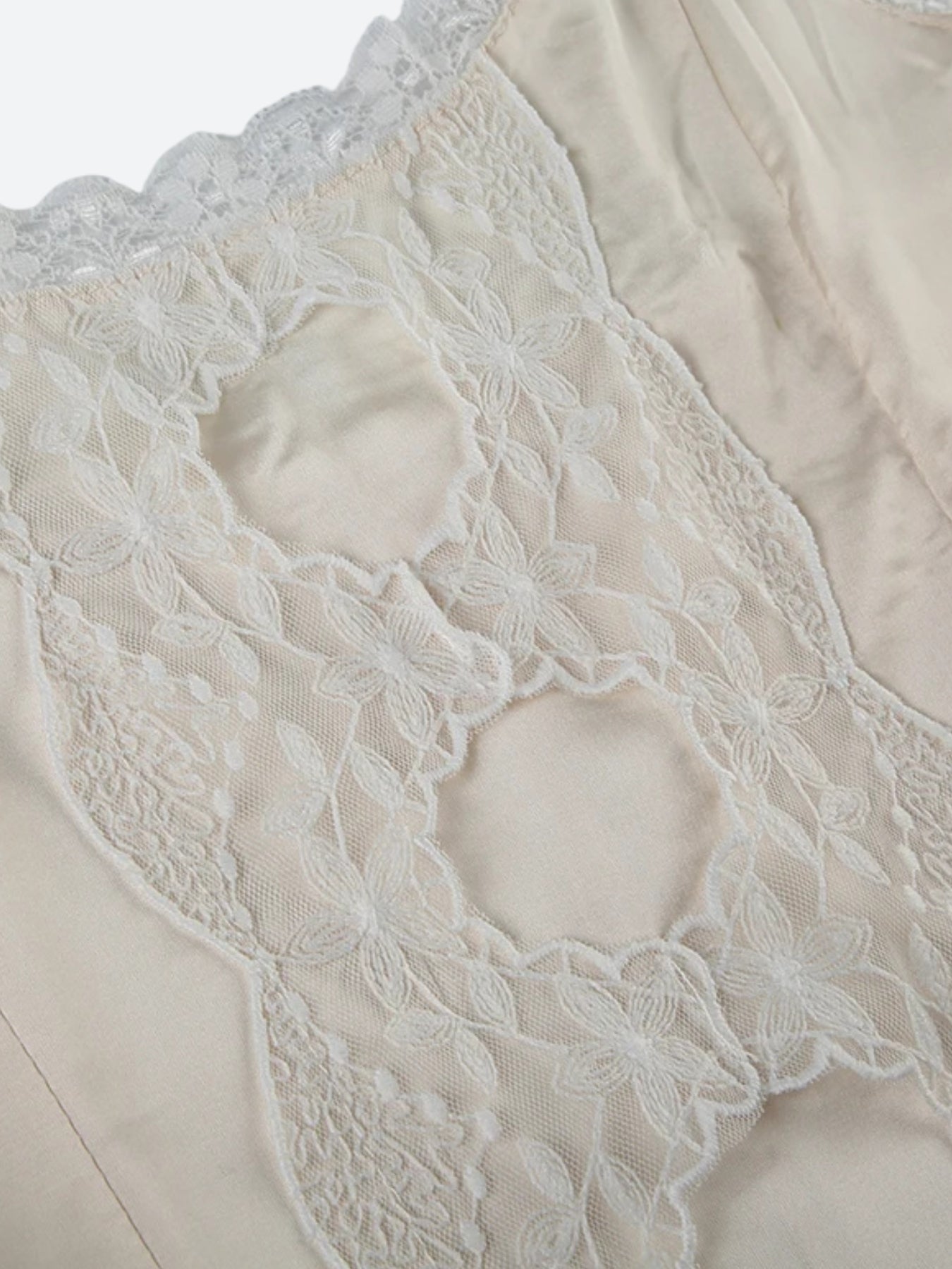 Down Town Fits, Fashion Girl Outfits - Vintage Ruffled Bodysuit Down Town Fits, Fashion Girl Outfits - Vintage Ruffled Bodysuit