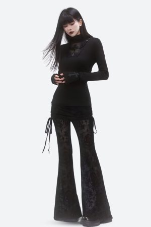 Downtown Outfits Women, Down Town Fits - Goth Cross Top