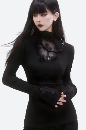 Downtown Outfits Women, Down Town Fits - Goth Cross Top
