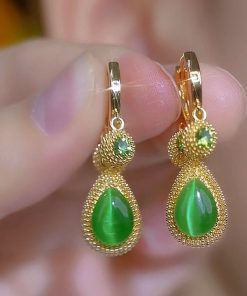 Durian Green Earrings for Women - Unique High-End Ear Clips, Elegant Niche Accessories for 2025 Fashion Trends
