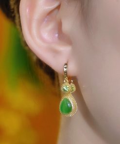 Durian Green Earrings for Women - Unique High-End Ear Clips, Elegant Niche Accessories for 2025 Fashion Trends