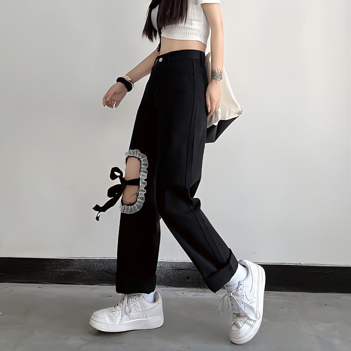 Easy Cute Outfit Ideas, Flirty Fashion Aesthetic - Lace Up Knee Washed Jeans Easy Cute Outfit Ideas, Flirty Fashion Aesthetic - Lace Up Knee Washed Jeans