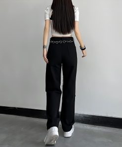 Easy Cute Outfit Ideas, Flirty Fashion Aesthetic - Lace Up Knee Washed Jeans