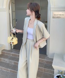 Elegant Beige Short-Sleeve Suit and Wide-Leg Pants Set - Summer Age-Reducing Outfit in High-End Old Money Style