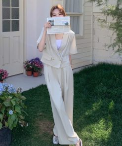 Elegant Beige Short-Sleeve Suit and Wide-Leg Pants Set - Summer Age-Reducing Outfit in High-End Old Money Style