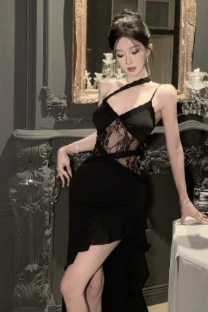 Elegant Black Hepburn-Style Evening Dress for Women, High Slit Spaghetti Strap Design, Perfect for Banquets and Social Events