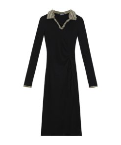 Elegant Black Knitted Dress for Women, Waist-Cinching Base Layer, Long Skirt, Autumn 2025 Niche Style