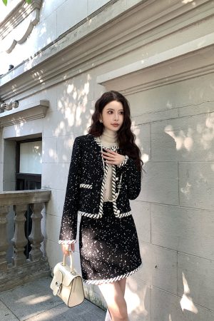 Elegant Black Little Chanel-Style Coat for Women, Designer Quality, Chic Vintage Fashion, Perfect for Socialite Events, New Arrival