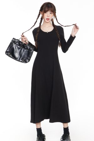 Elegant Black Long Sleeve Dress for Women, Slim Fit A-Line Maxi Dress, 2025 Spring Fashion, Timeless Little Black Dress