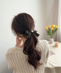 Elegant Black Satin Ribbon Bow Hair Tie with Pearl Accent - Vintage French-Inspired Headwear for High-End Fashion and Timeless Style