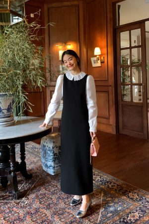 Elegant Black Sleeveless Tank Dress for Women - Long Round Neck Autumn Fashion, High-End Little Black Dress