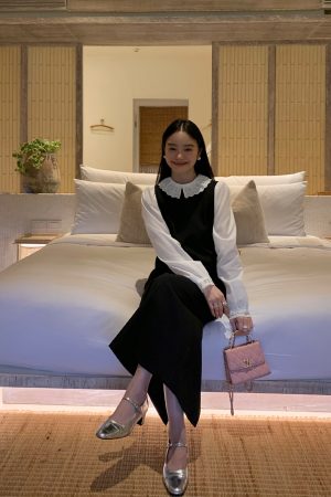 Elegant Black Sleeveless Tank Dress for Women - Long Round Neck Autumn Fashion, High-End Little Black Dress