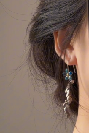 Elegant Blue Floral Tassel Earrings, Ethnic Style, Retro Ear Studs, Exquisite Fashion Accessories for a Stylish Look