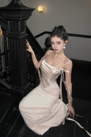 Elegant Bodycon Mermaid Dress with Pearl Chain and Flowing Ribbon, Inspired by Chen Duling's Style, Perfect for Formal Events and Y2K Fashion
