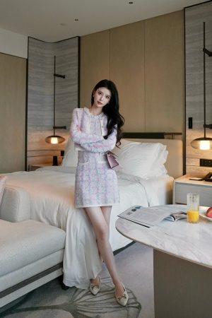 Elegant Chanel-Style Knitted Cardigan Vest Dress Two-Piece Set for Women - Waist-Cinching, Heavy-Duty Fashion, Perfect for Y2K and 90s Styles