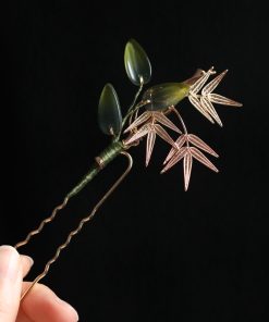 Elegant Chinese-Style Bamboo Leaf Hairpin with Tassels - Ancient Design for Upscale Updos and Chic Hairstyles