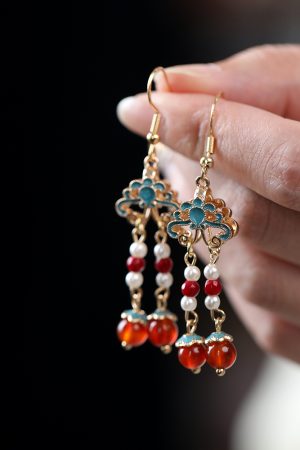 Elegant Chinese-Style Cheongsam Drop Earrings with Small Tassels - Red Wedding Accessories for Brides, Classical Fashion Jewelry