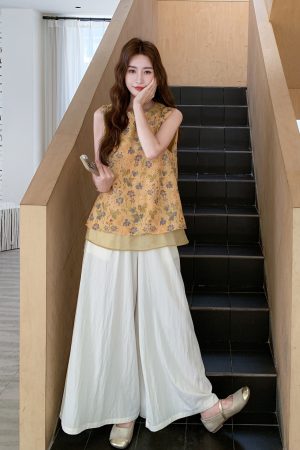 Elegant Chinese-Style Two-Piece Set for Women - Retro Summer Vest and Wide-Leg Pants - Unique National Wind Fashion 2025