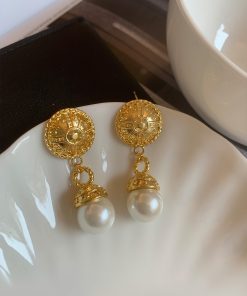 Elegant Classical Baroque Long Earrings with Golden Pearl Pendant - Retro European American Design for Timeless Style