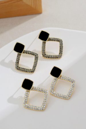 Elegant Diamond-Shaped Stud Earrings - Vintage French-Style Circle Drops, Versatile Spring Accessories for Women, High-End Feel