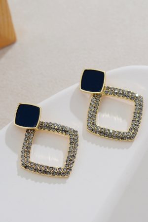 Elegant Diamond-Shaped Stud Earrings - Vintage French-Style Circle Drops, Versatile Spring Accessories for Women, High-End Feel