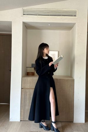 Elegant Double-Sided 100% Wool Overcoat for Women, Long High-End Woolen Coat with Sophisticated Design