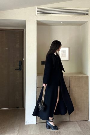 Elegant Double-Sided 100% Wool Overcoat for Women, Long High-End Woolen Coat with Sophisticated Design