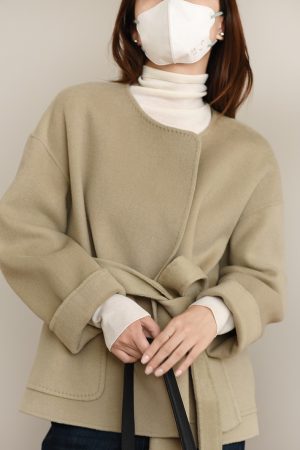 Elegant Double-Sided Wool Cashmere Short Coat for Commuting - Versatile Loose-Fit Outerwear