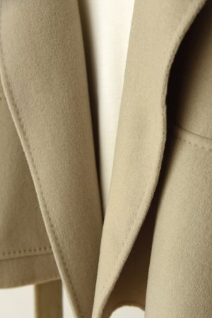 Elegant Double-Sided Wool Cashmere Short Coat for Commuting - Versatile Loose-Fit Outerwear