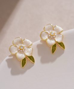 Elegant Floral Pearl Glaze Stud Earrings - Fresh French-Style Flower Design for a Sweet Temperament - Perfect for Any Occasion