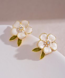 Elegant Floral Pearl Glaze Stud Earrings - Fresh French-Style Flower Design for a Sweet Temperament - Perfect for Any Occasion