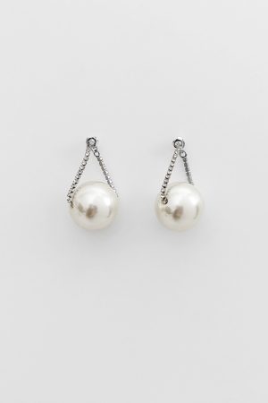 Elegant French Retro Pearl Pendant Earrings with Diamond-Inlaid Sparkling Chain - High-End Luxury Fashion Jewelry