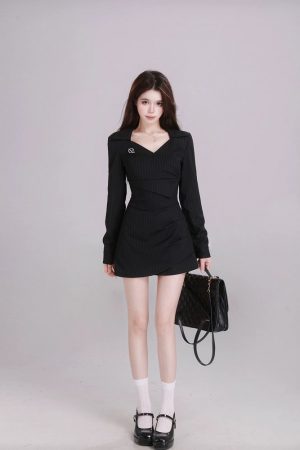 Elegant French-Style Black Long Sleeve Dress for Women - Waist-Cinching V-Neck, Short Skirt, Chic Spring Collection