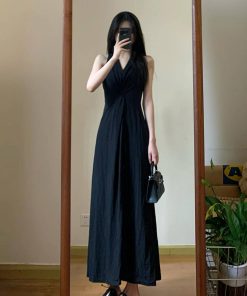Elegant French-Style Black Sleeveless V-Neck Dress for Women - Waist-Cinching, Long Summer Dress, High-End Fashion